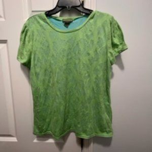 Mountain lake Xl green top